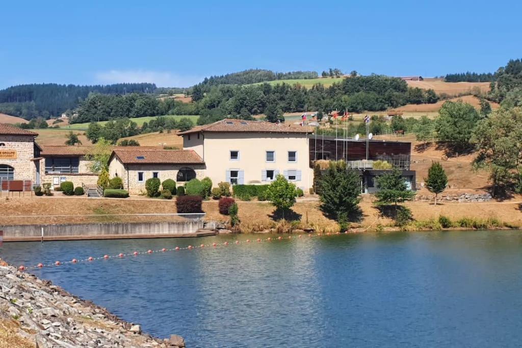 Joli Gite Rural Dans Un Havre De Paix Saint-Bonnet-le-Troncy Esterno foto