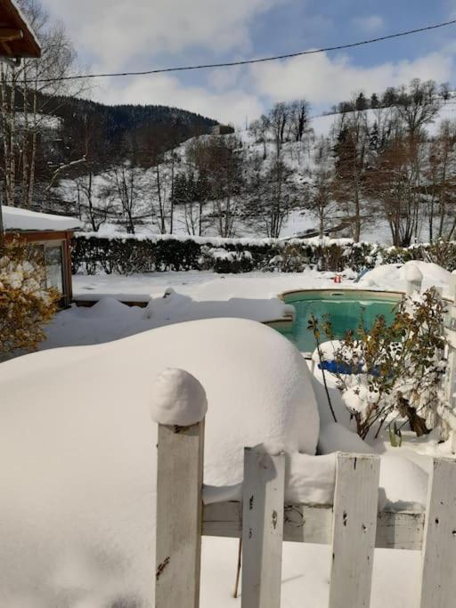 Joli Gite Rural Dans Un Havre De Paix Saint-Bonnet-le-Troncy Esterno foto